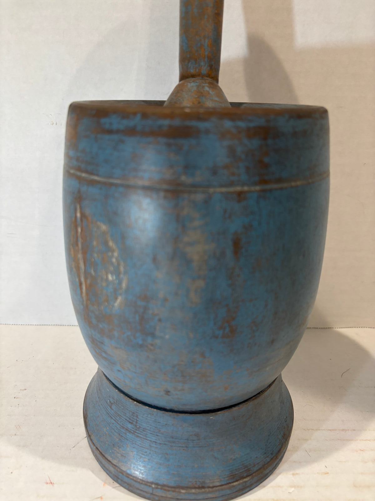 Exceptional Early American Blue-Painted Mortar and Pestle, Probably New England, c. 1820–1850.