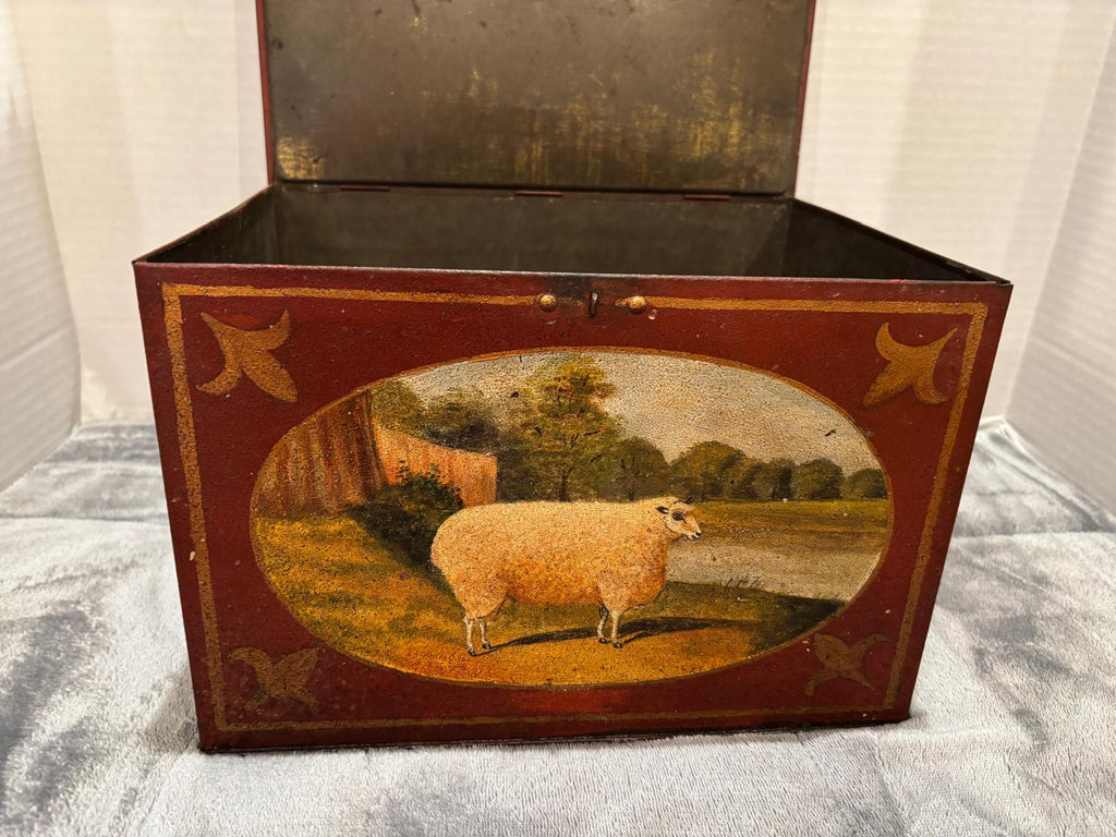 American toleware painted tin box, New England, circa 1835–1850