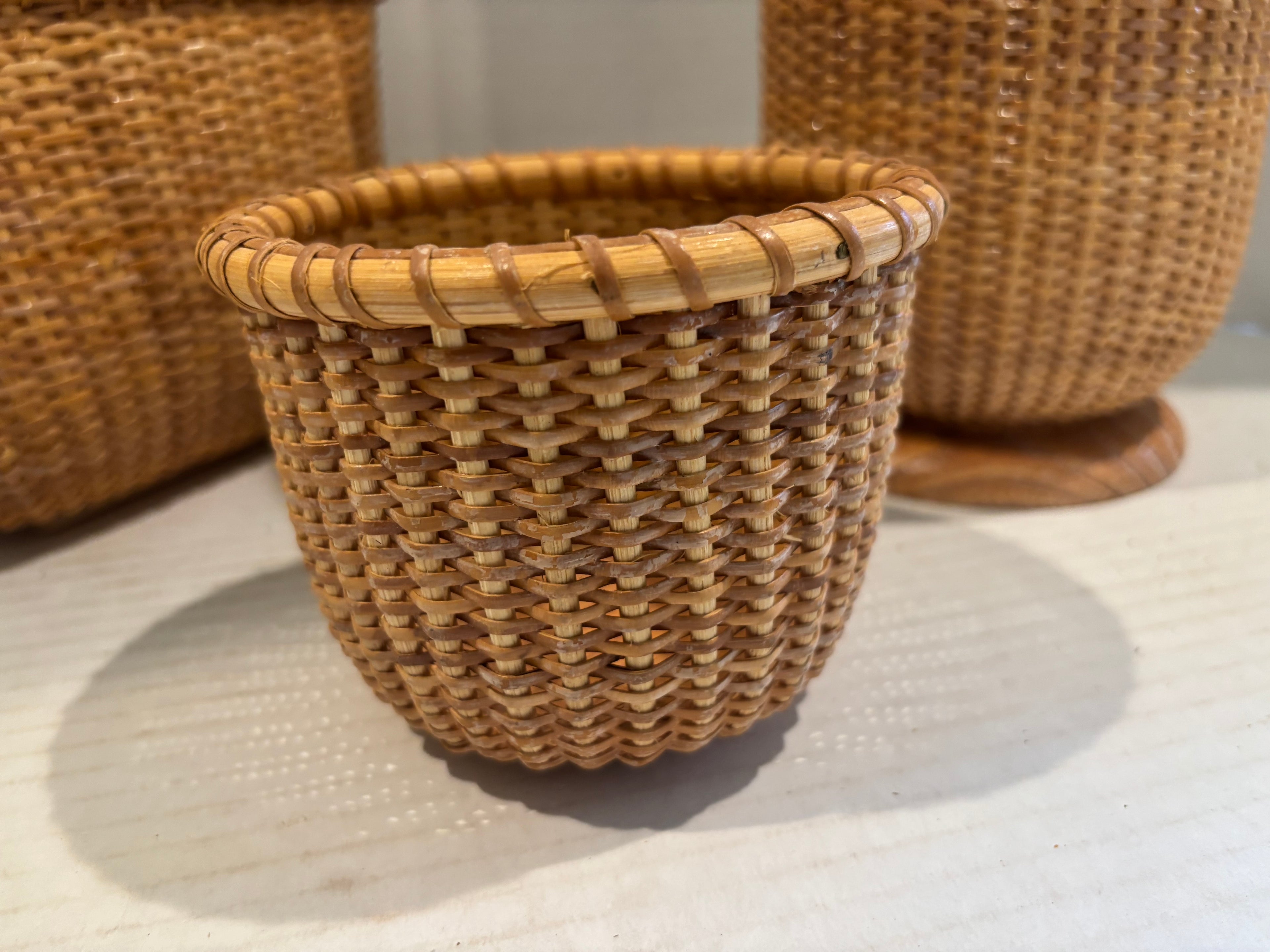 Collection of Four Handwoven Nantucket-Style Baskets Cape Cod, Massachusetts, late 20th century