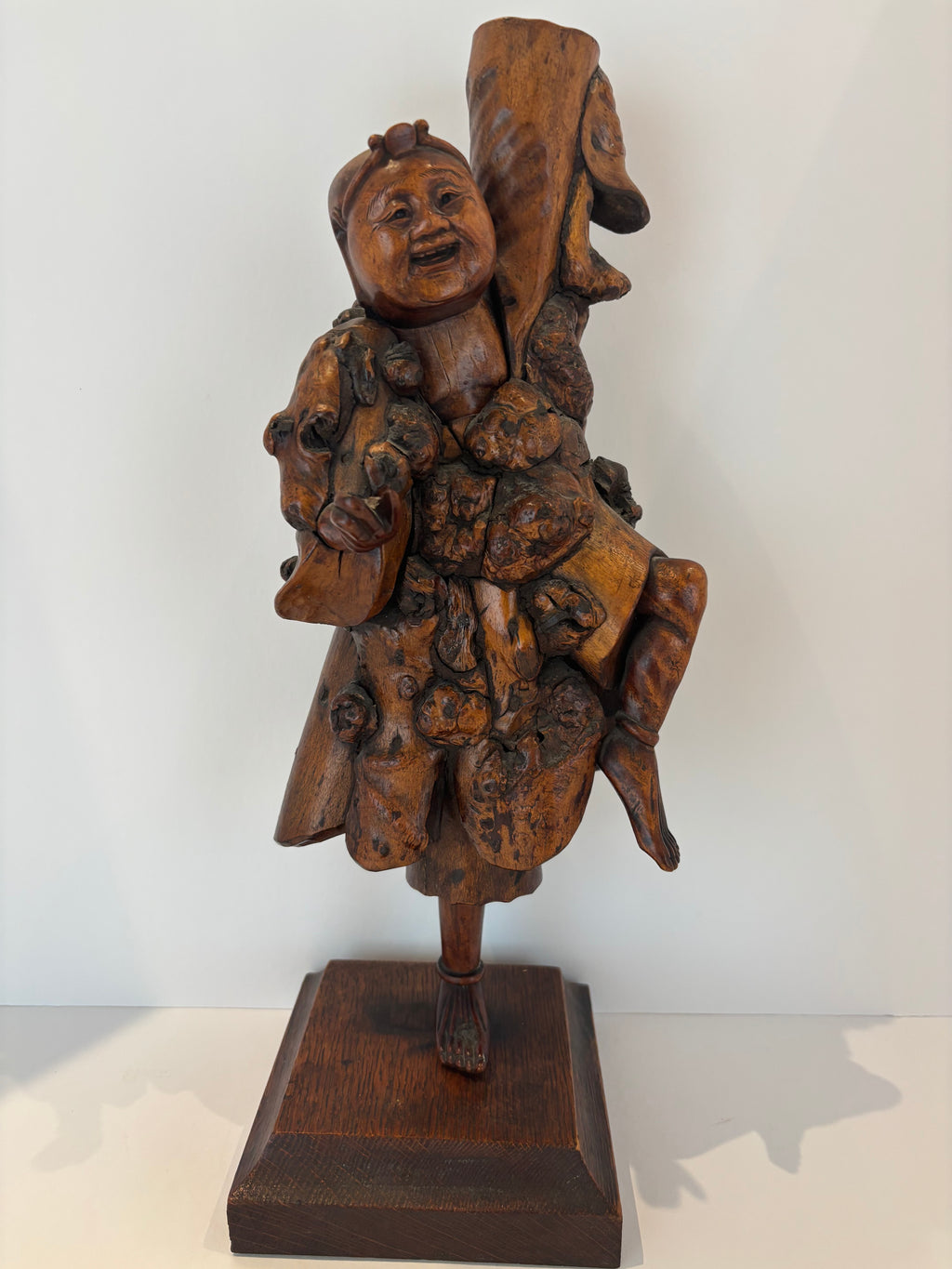 Large Chinese Qing Dynasty Rootwood Figure of a Daoist Immortal, Probably Li Tieguai