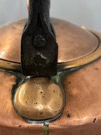 Large American Dovetailed Copper Hearth Kettle, 1830–1860