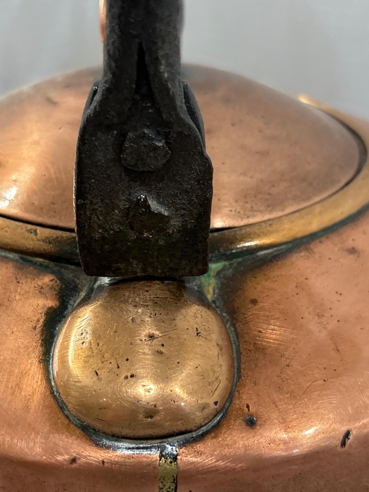 Large American Dovetailed Copper Hearth Kettle, 1830–1860