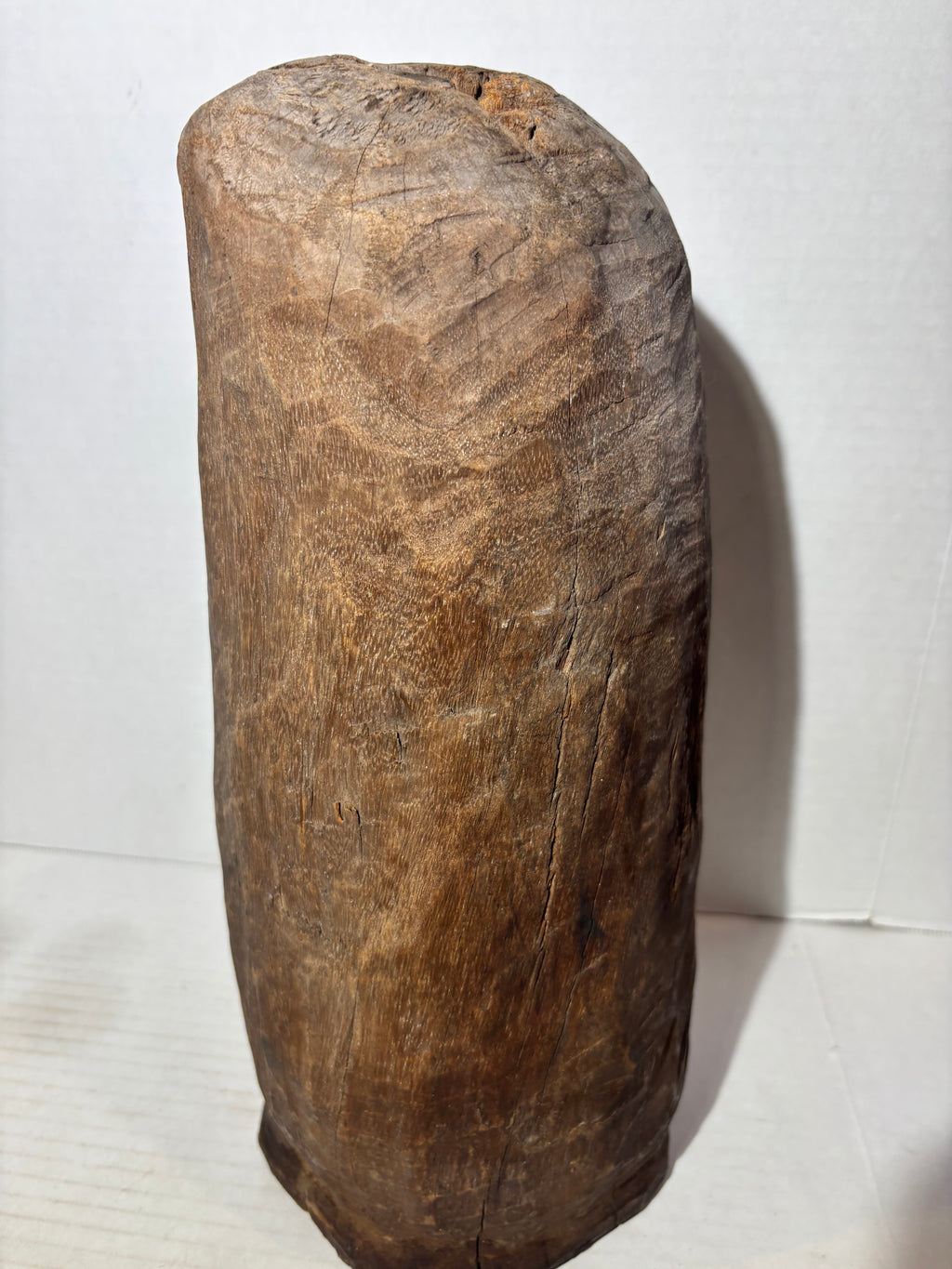 Exceptional Primitive Anthropomorphic Log-Form Folk Carving