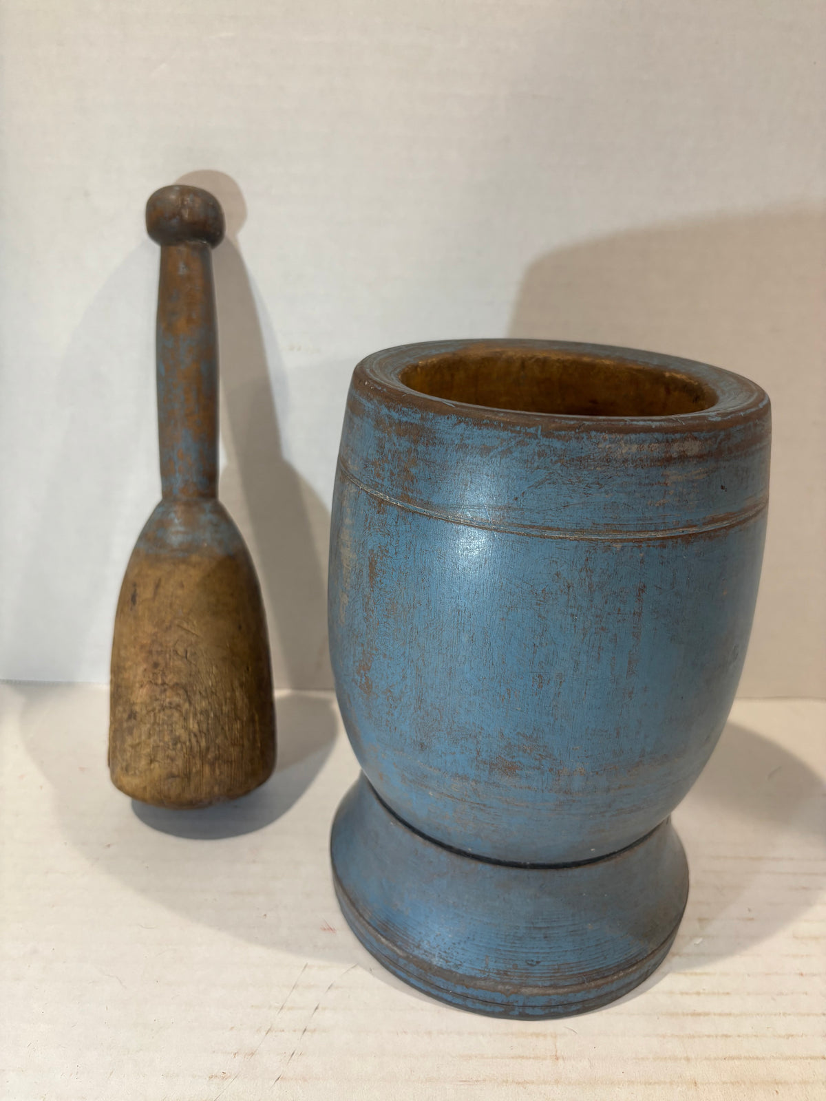 Exceptional Early American Blue-Painted Mortar and Pestle, Probably New England, c. 1820–1850.