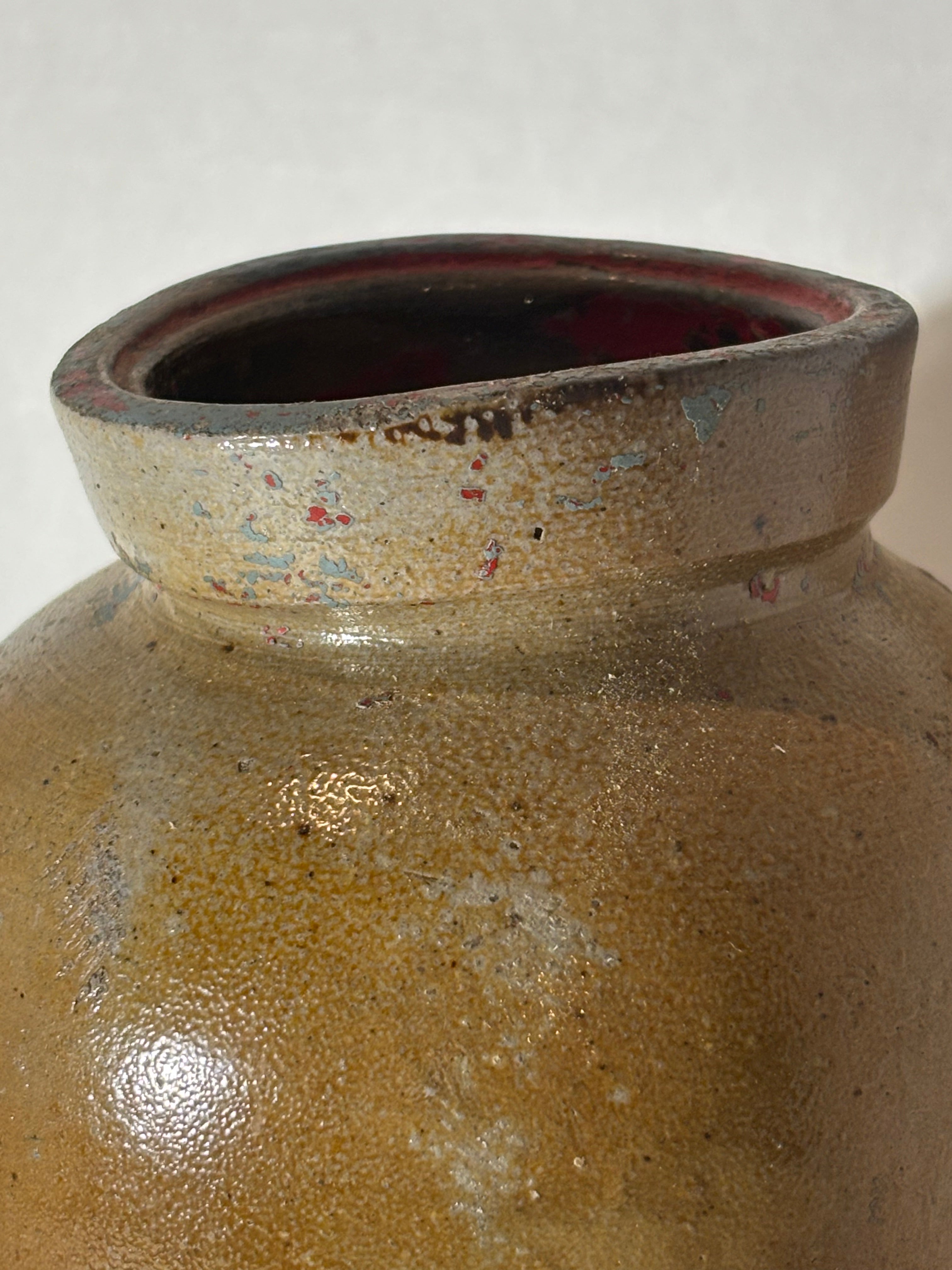 Small American Glazed Utility Crock American, late 19th to early 20th century