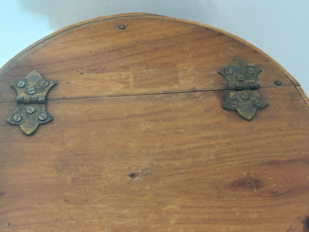 Pennsylvania Bentwood Sewing Bucket with Interior Shelf, Mid-19th Century