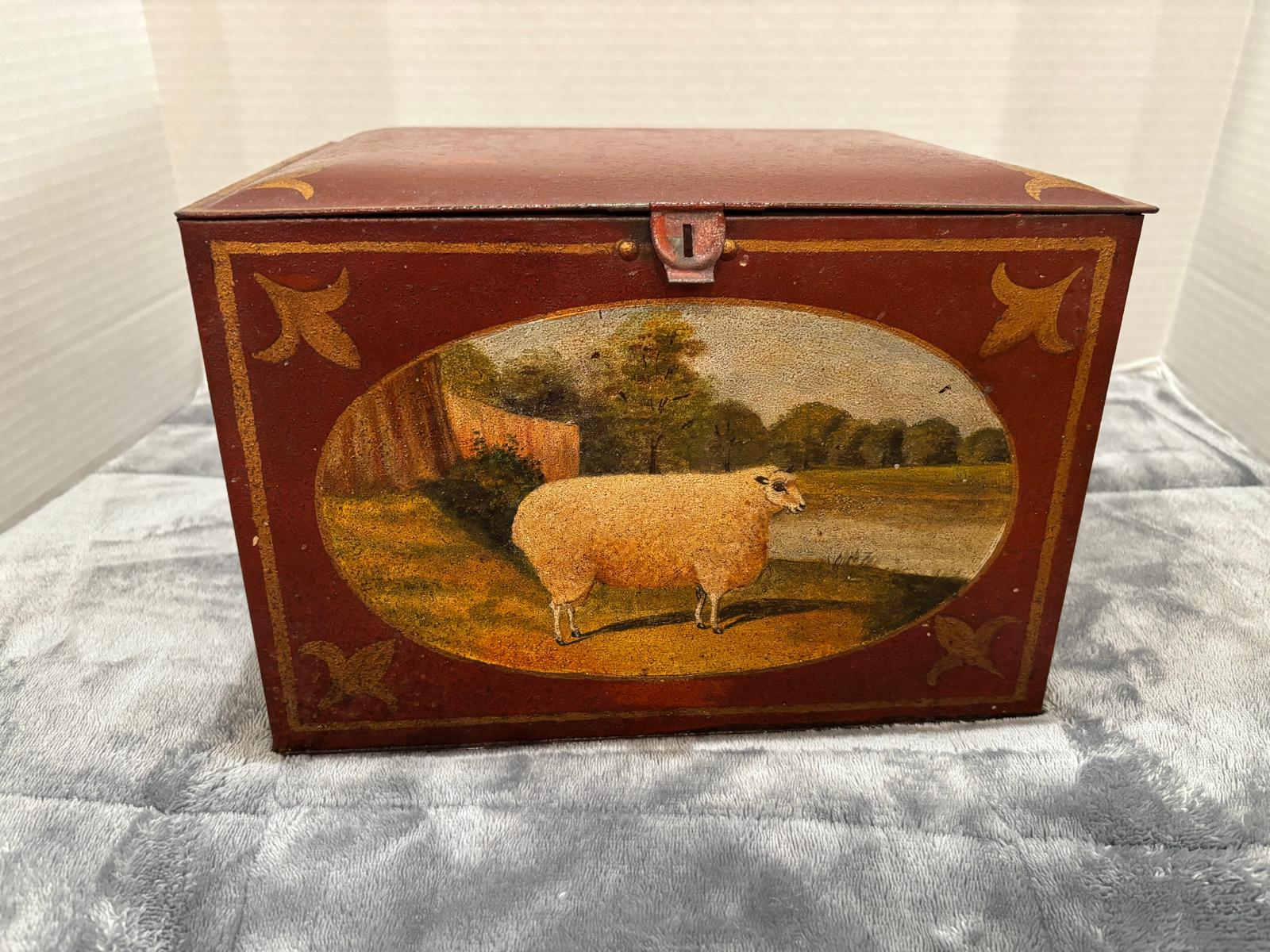 American toleware painted tin box, New England, circa 1835–1850