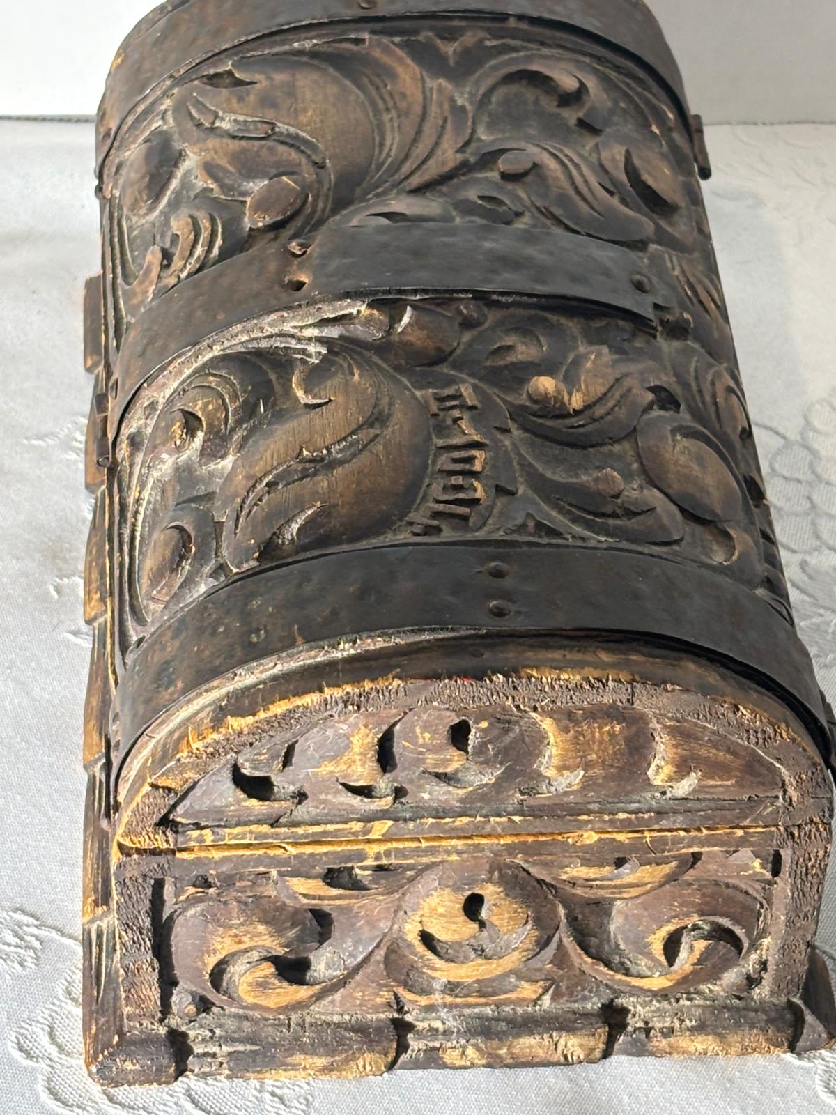 Carved Casket-Form Box, Precisely Dated February 10, 1834