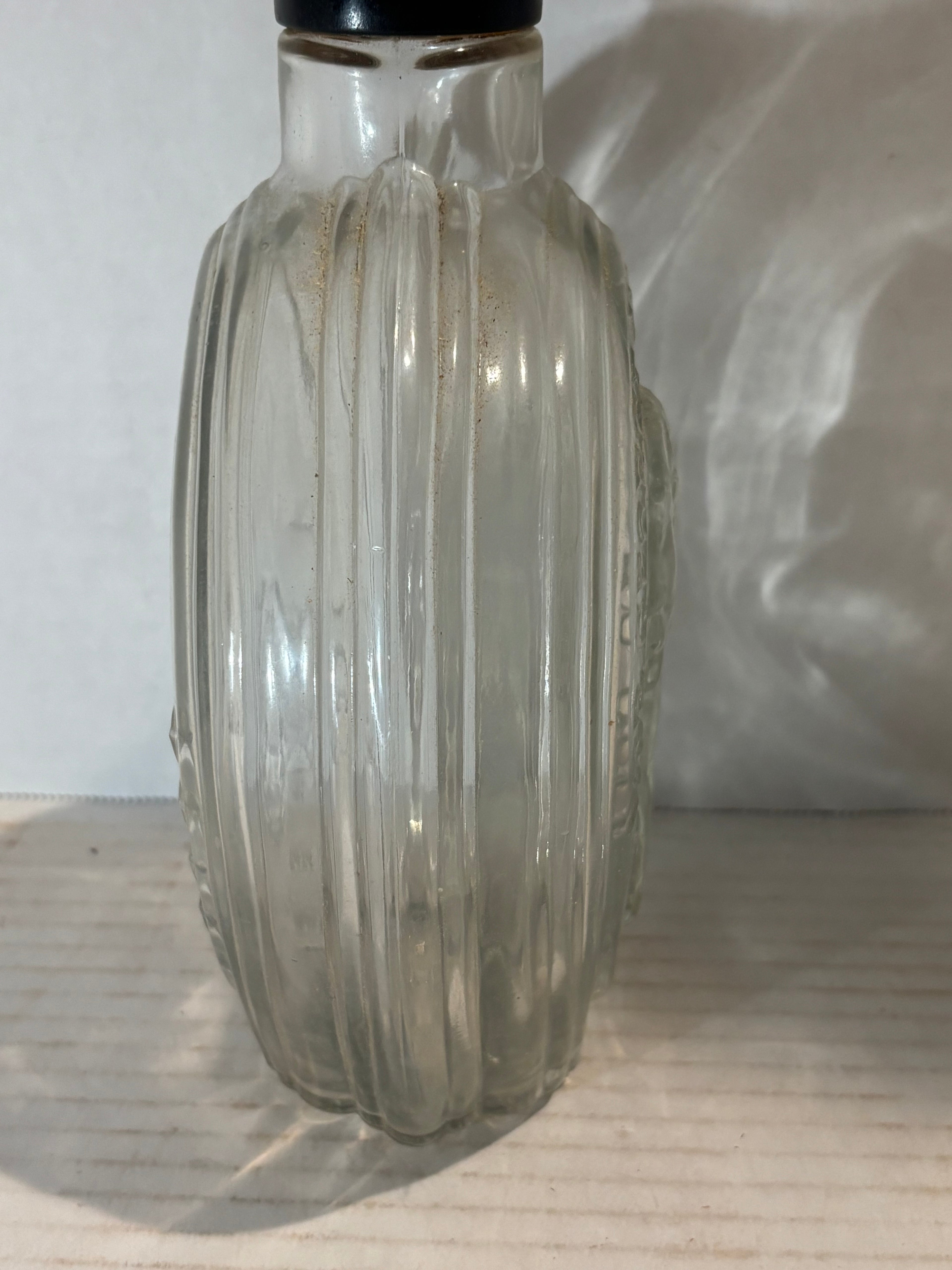 American commemorative glass bottle produced in 1932