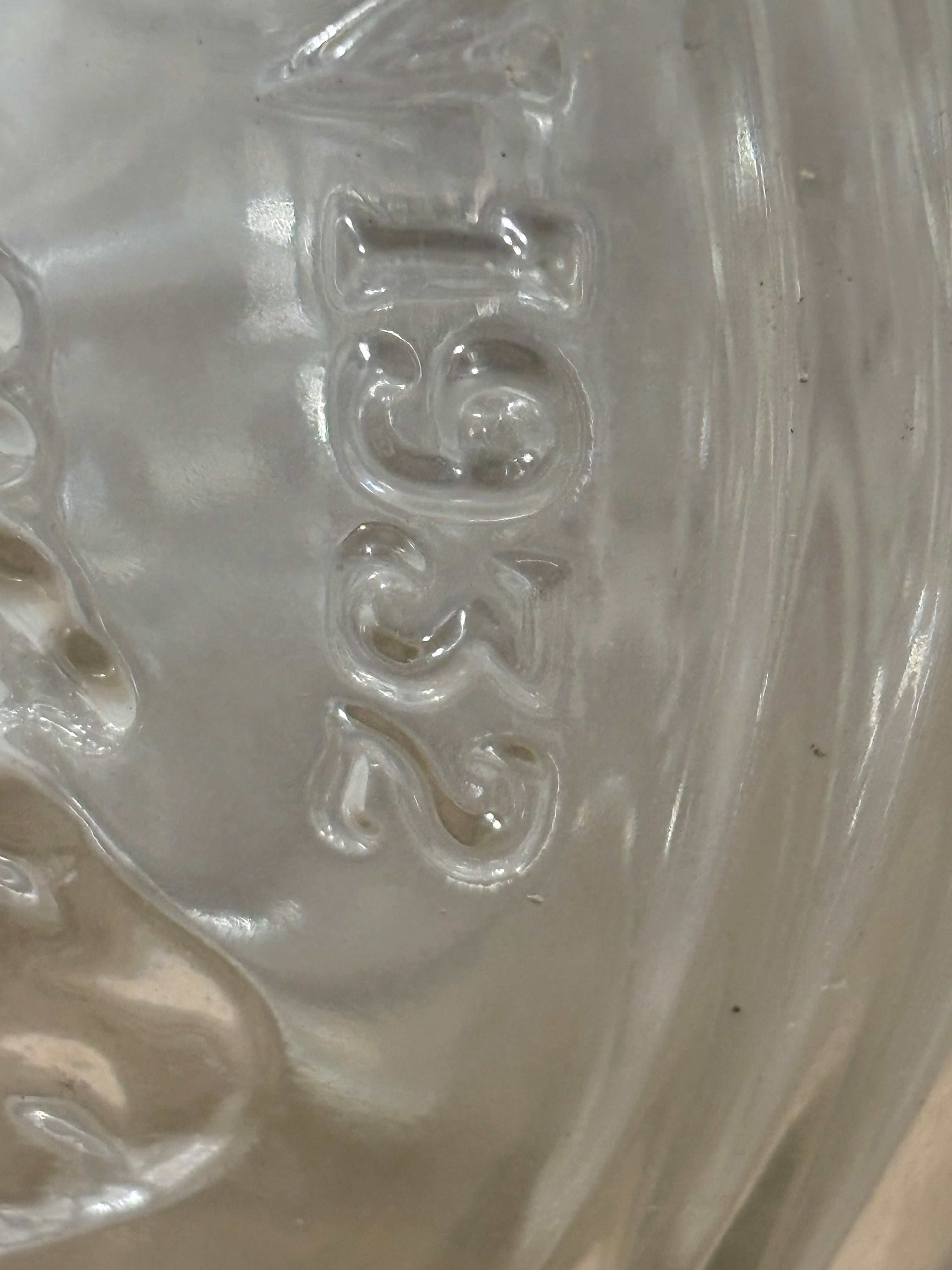 American commemorative glass bottle produced in 1932