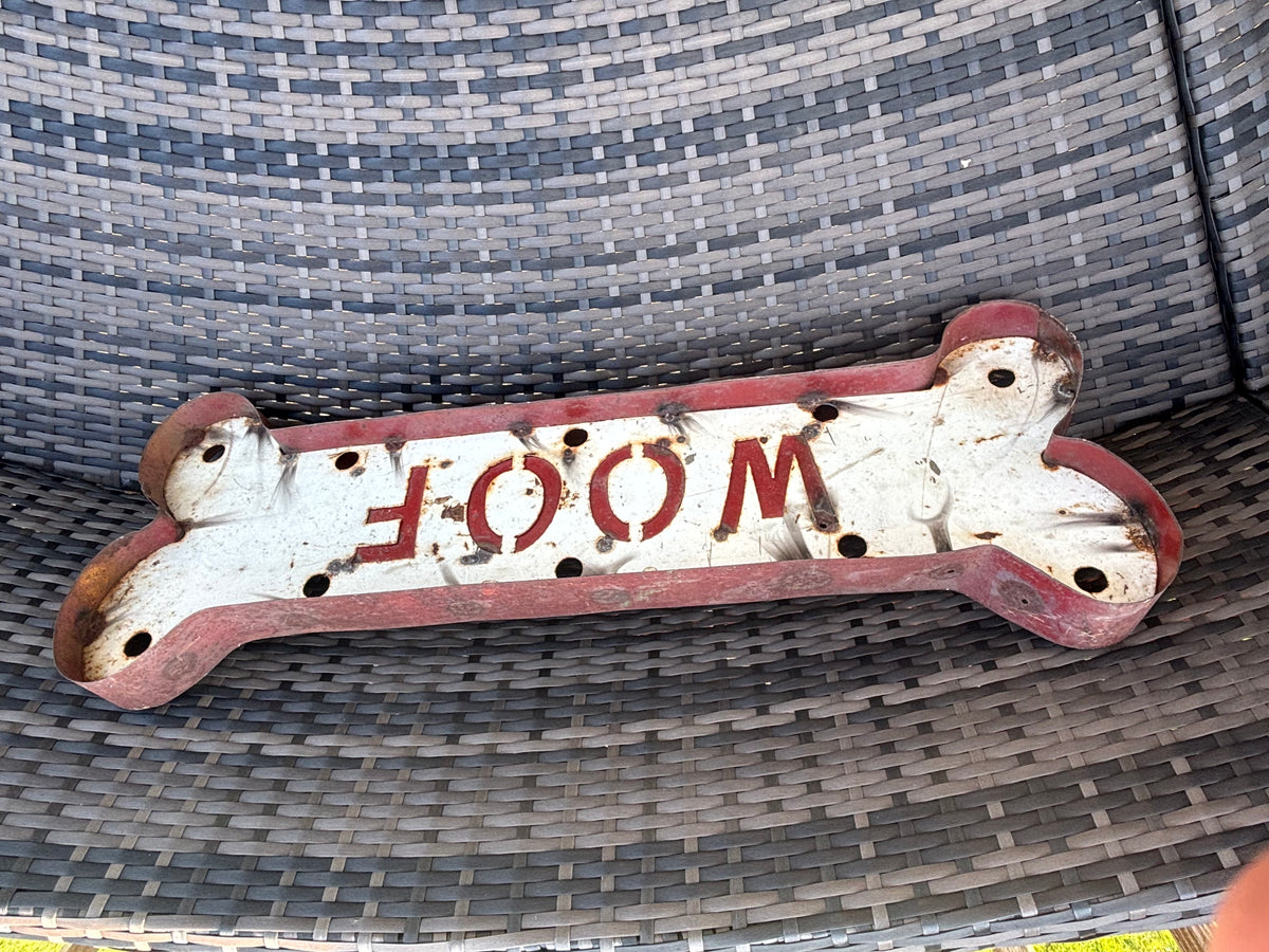 American Illuminated “WOOF” Dog Bone Trade Sign