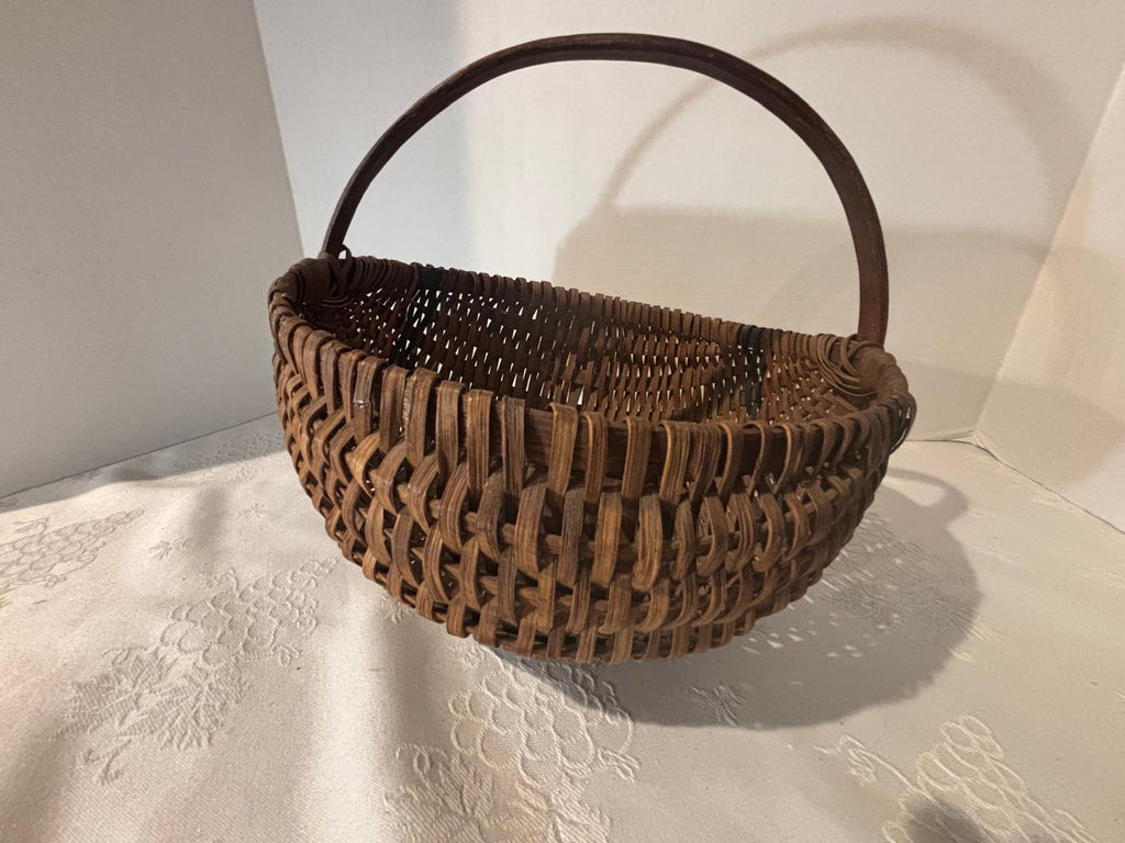 19th Century Northeastern American Handwoven Splint Gathering Basket Circa 1850–1880
