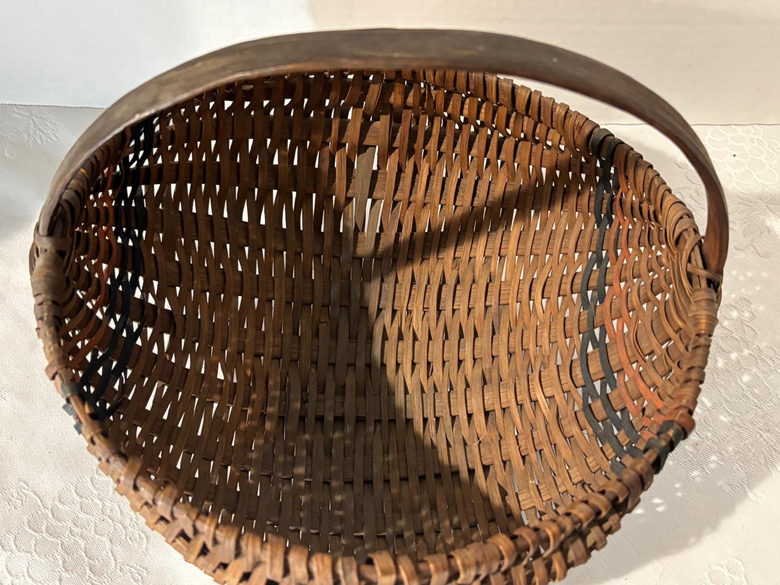 19th Century Northeastern American Handwoven Splint Gathering Basket Circa 1850–1880