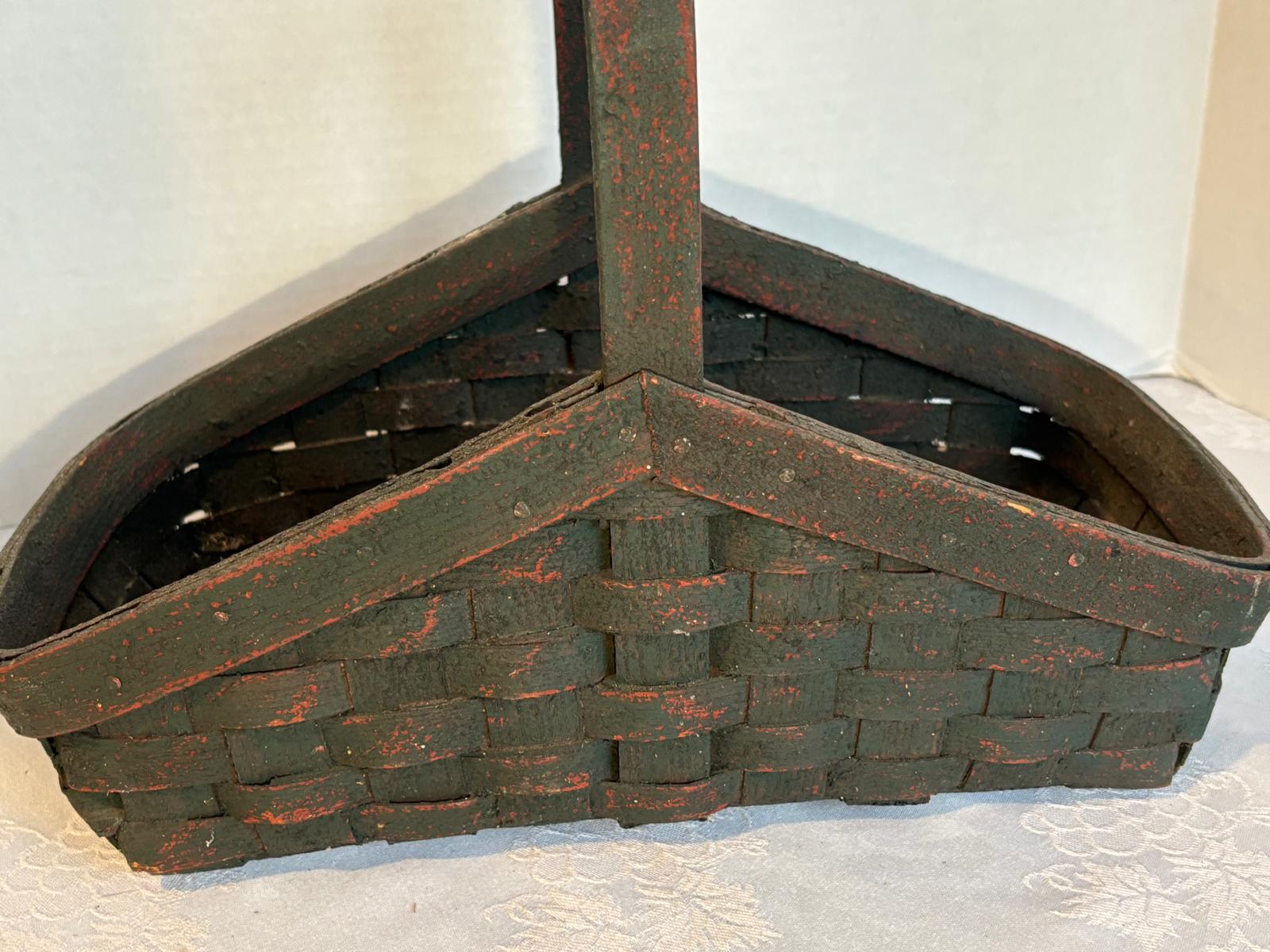 Rare Triangular “Winged” Gathering Basket in Original Green over Red Paint American, mid–late 19th century