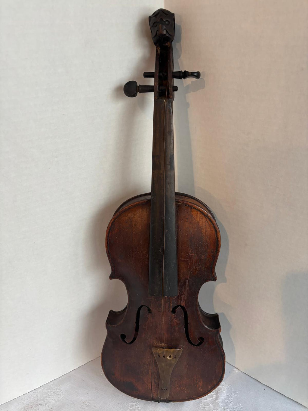 Patriotic Lion-Head Violin with Hand-Painted American Eagle, in Original Coffin Case Inscribed “James Tucker” , likely made in Germany, exported to the U.S mid-19th century