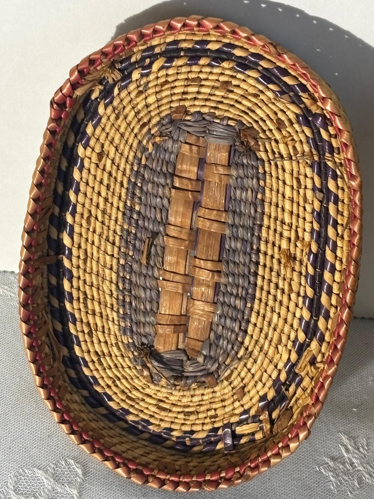 Fine Miniature Northwest Coast Twined and Imbricated Lidded Basket