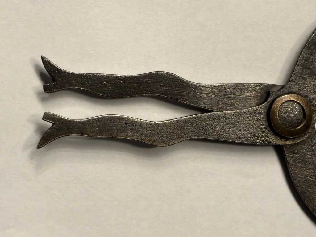 Hand-forged machinist’s or blacksmith’s outside calipers