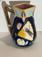 ENGLISH MAJOLICA PITCHER IN THE JAPONESQUE TASTE — ATTRIBUTED TO COPELAND & SONS (MINTON TRADITION), CIRCA 1875–1890