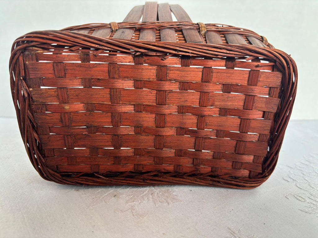 Miniature Appalachian Split-Oak Market Basket  Mid-20th Century 6” x 4”