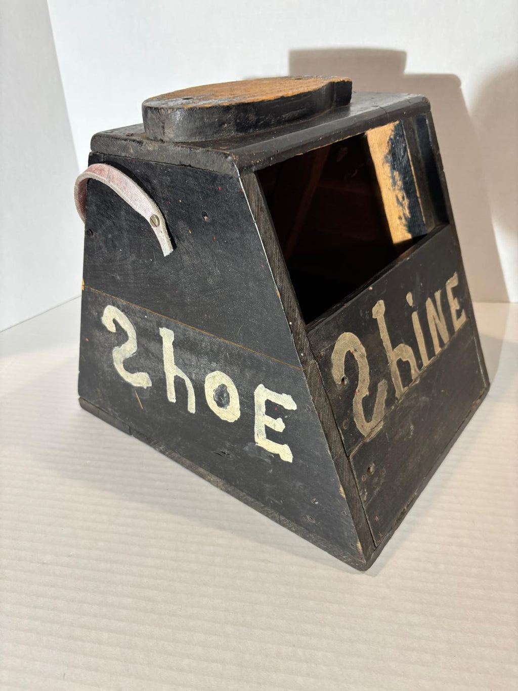 Exceptional Early American Bootblack’s Shoe-Shine Box, Signed and Inscribed to Ronald Gagnon, c. 1900–1920.