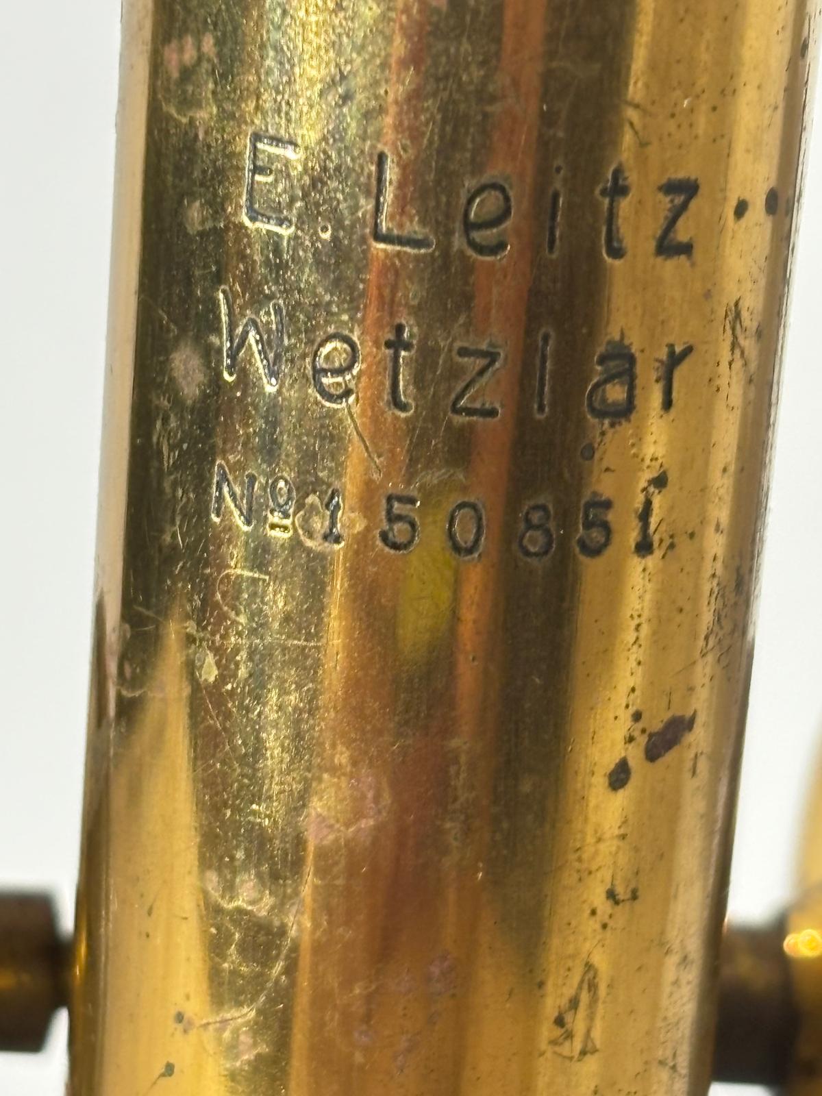 Early 20th Century Leitz Wetzlar Brass Microscope with Complete Matched Optics and Reichert Mechanical Stage — Working