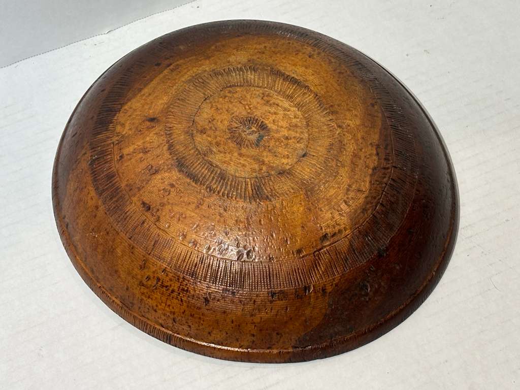 Dated American Folk Art Carved Treenware Nut Bowl, 1902