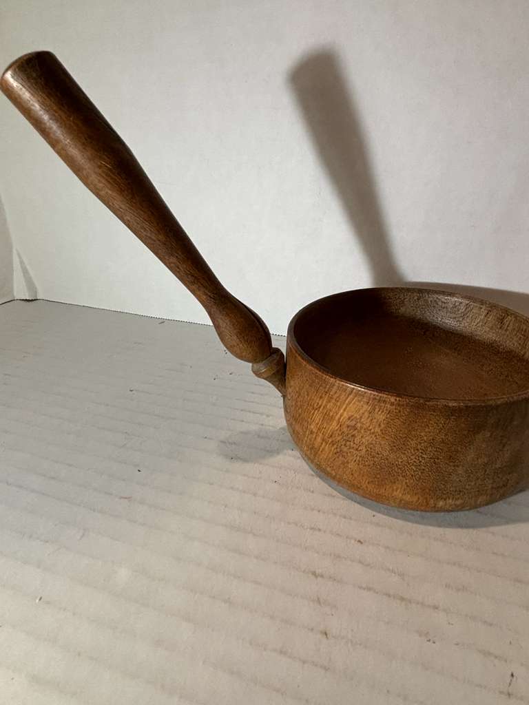 Late 19th Century Treenware Porringer or Handled Bowl