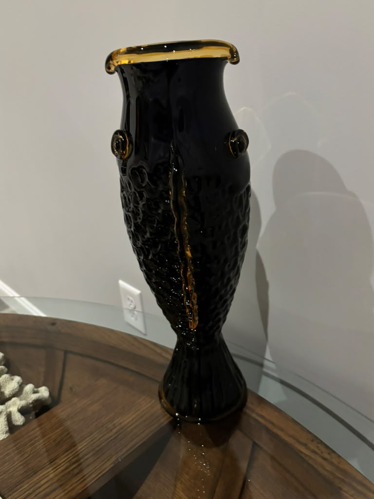 Monumental Blenko Hand-Blown Art Glass Fish Vase American, circa 1970s