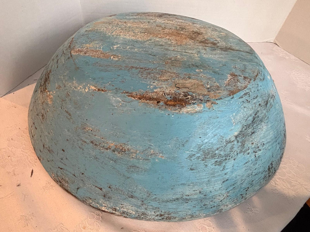 Large Early American Blue-Painted Dough Bowl Late 18th–early 19th century Found in Owensville, Missouri